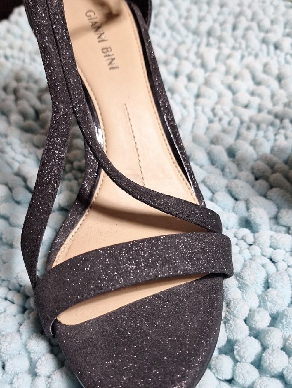 Gianni Bini Black Glitter Strappy T‑Strap Heels - Picture 4 of 8